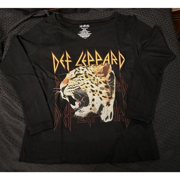 Def Leppard Shirt Women's Medium Long Sleeve Band Shirt Waffle Knit Thermal - Picture 2 of 7